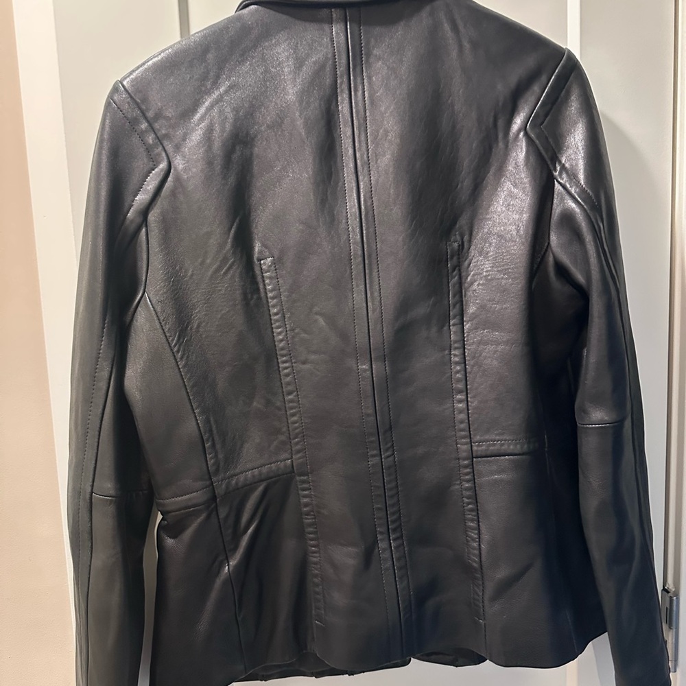 AVANTI Black Leather Women's Jacket - Picture 3 of 15